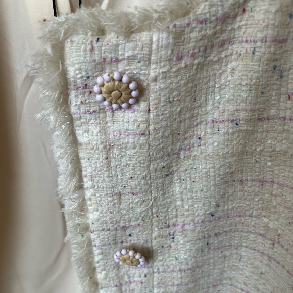NWT Express Fringe Tweed Novelty Button Cropped Jacket Blazer, Beige / Pink, XL - Picture 7 of 9